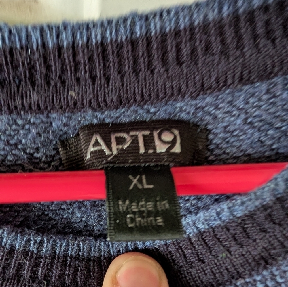 Apt.9 Men's Black and Blue Sweater XL - Picture 2 of 3